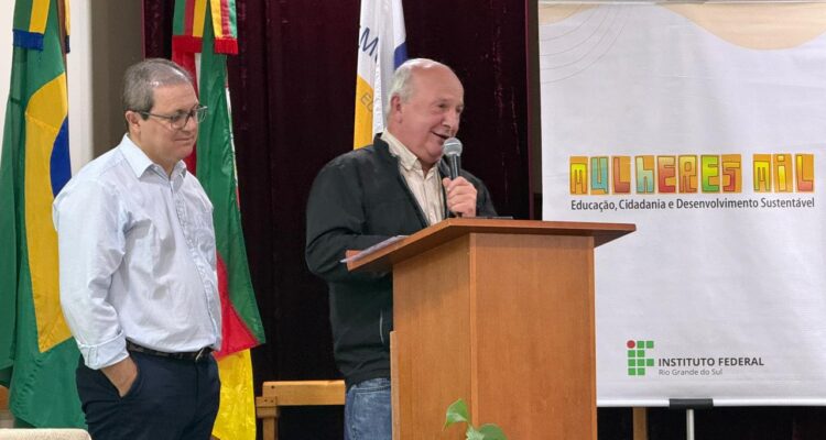 Aula Inaugural Cuidadora de Idosos IFRS Jesus e Luia