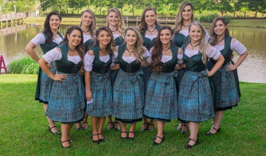 Candidatas a soberanas da 35ª Oktoberfest de Igrejinha - Foto por Ramon Lopes