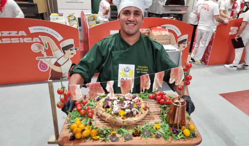 Chef Igor mUndial pizza Clássica