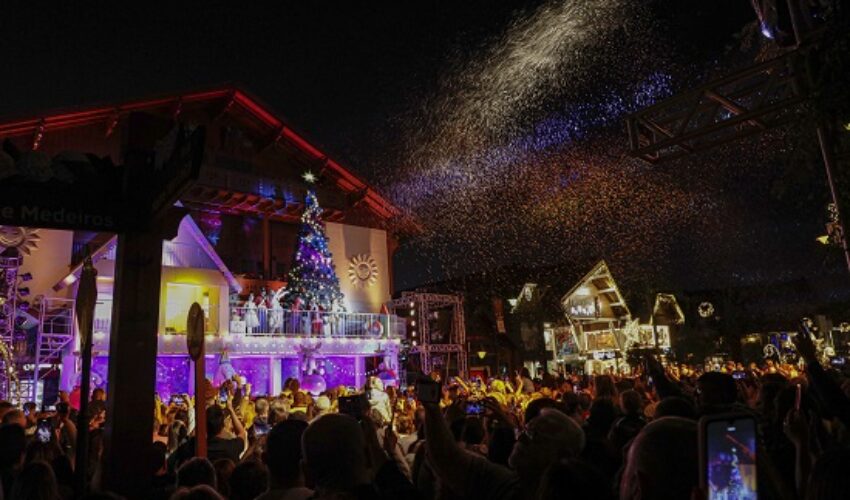 06_01_2023_37Natal Luz de Gramado - Show de Acendimento. Foto Cleiton Thiele/SerraPress