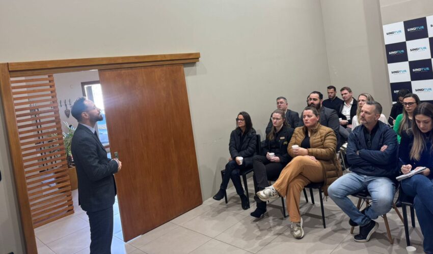 Foto Assembleia Sindtur Convenção Coletiva