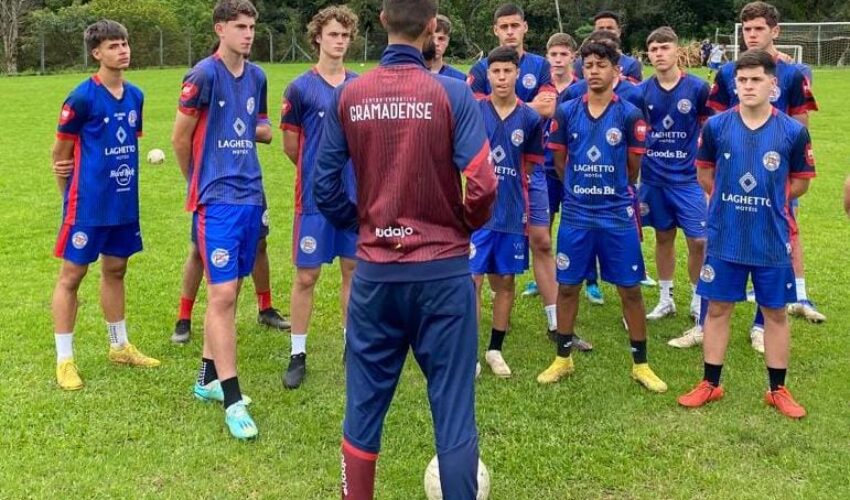 Foto C E Gramadense estreia na Copa Laghetto Sub 16