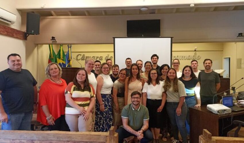 Foto Câmara Curso de Dicção e Oratória