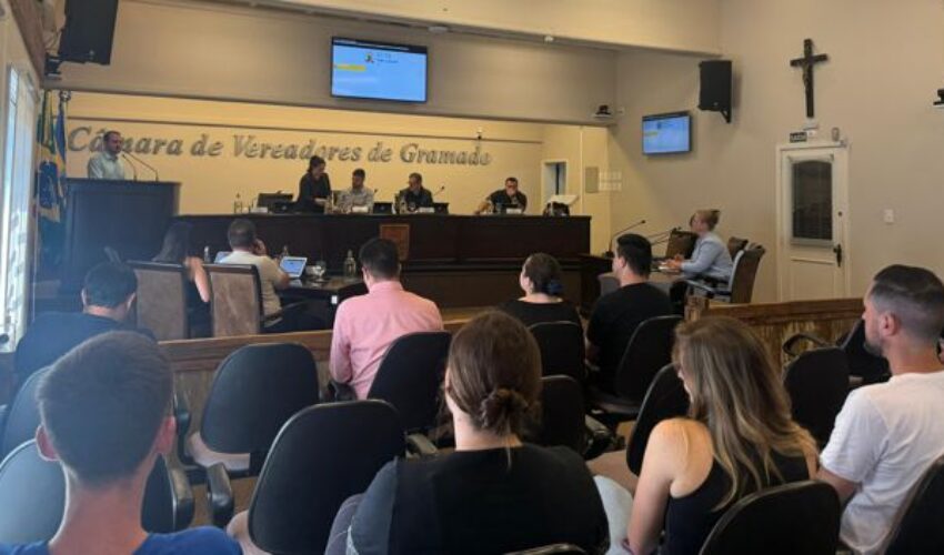 Foto Câmara Sessão Extraordinária