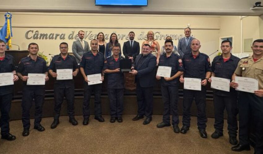 Foto Câmara homenageia Corpo de Bombeiros pelo trabalho heróico durante as chuvas de 2024
