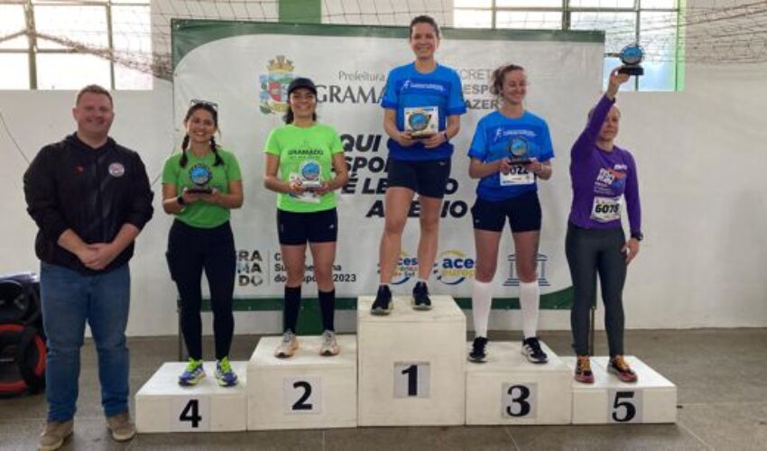 Foto Corrida de Rua Premiação Feminina
