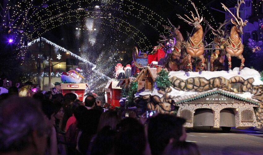 29_12_2013_Natal Luz de Gramado_Grande Desfile de Natal. Foto Cleiton Thiele/SerraPress