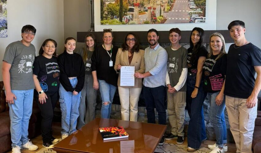 Foto Educavídeo Gabinete prefeito