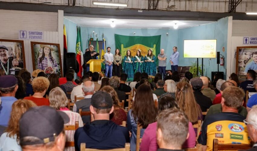 26_03_2024_33FestadaColonia2024_Coletiva de Lancamento da Festa na Linha Marcondes - Prefeito Nestor Tissot. Foto Cleiton Thiele/SerraPress