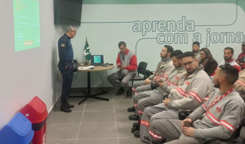 Foto Palestra trânsito RGE (1)