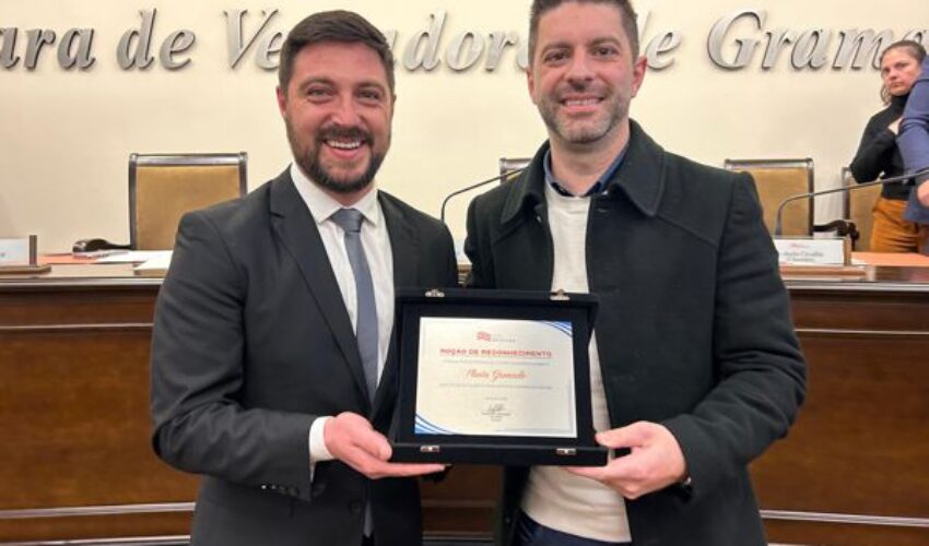 Foto Presidente da Câmara Ike Koetz e presidente da PLANTA Bernardo Tomazelli.