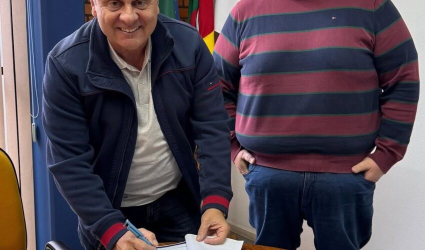 Foto Presidente do Sindtur, Cláudio Souza, e o Presidente da ACINP, Neander Willrich Port