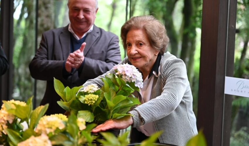 Foto Projeto Hortênsias é lançado durante o Festuris.2.interna