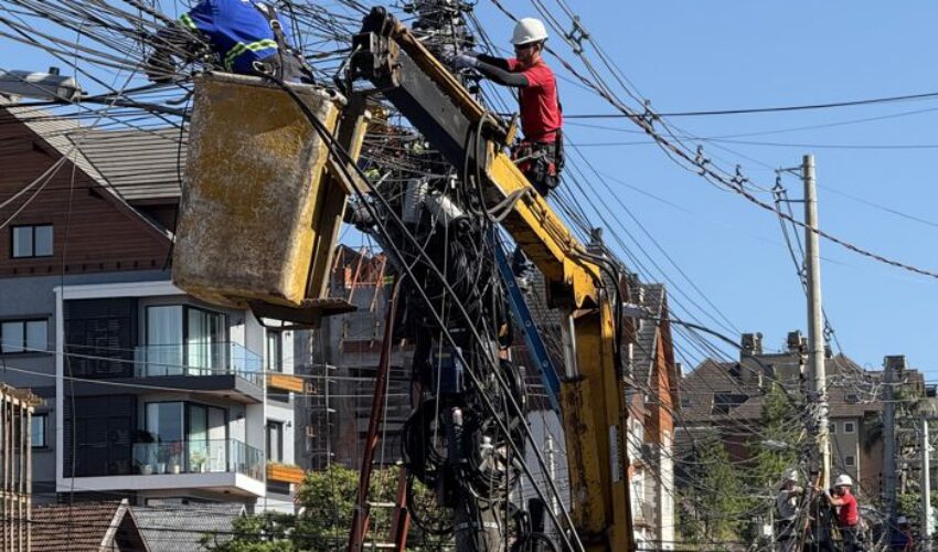 Foto Retirada de fios