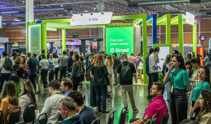 Foto Sicredi Pioneira marca presença no Gramado Summit com foco em inovação e desenvolvimento regional - Foto por Diego Soares