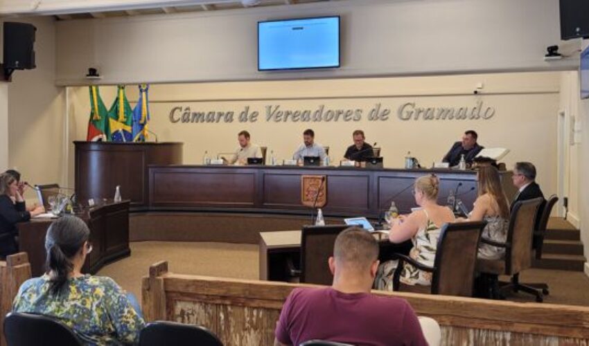 Foto Vereadores aprovam projeto para correção dos limites territoriais entre Gramado e Canela