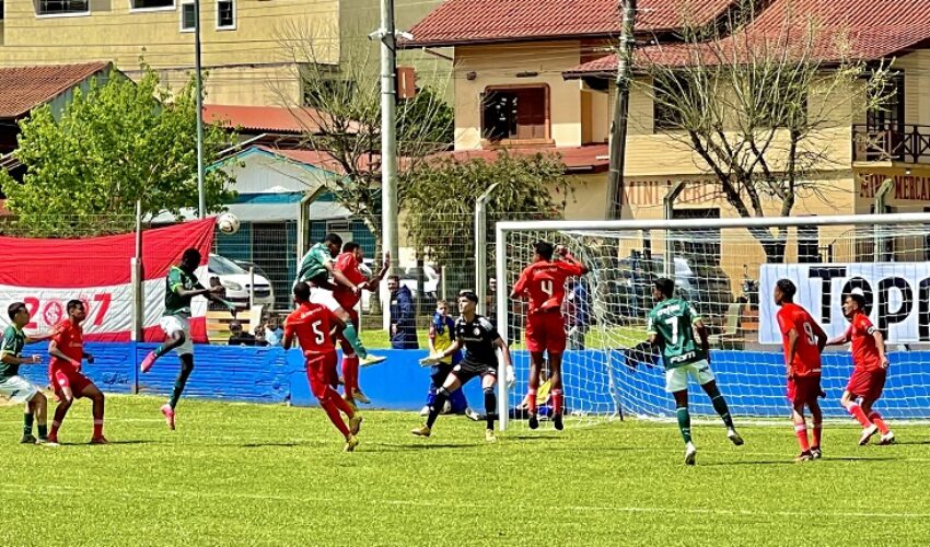 Foto jogo Copa Gramado Laghetto.sábado (1)