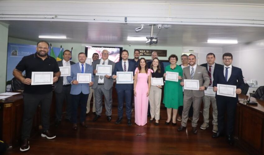 Foto vereadores de Canela diplomados